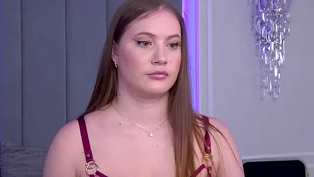 ChloeMarsch online show from 5, 10, 2025