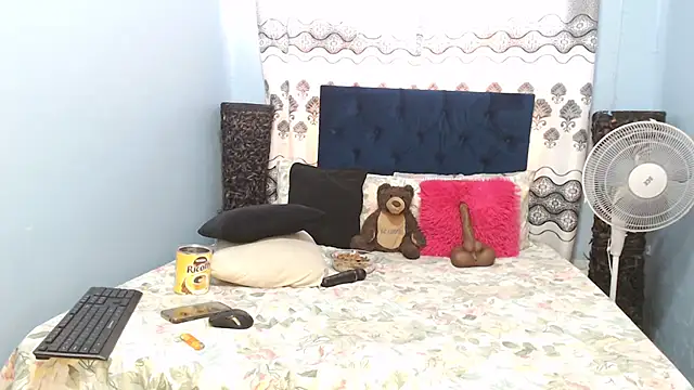 sexybigasss online show from 21, 2, 2025