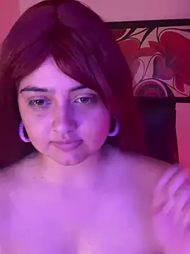 Stephania 18 online show from 11, 12, 2024