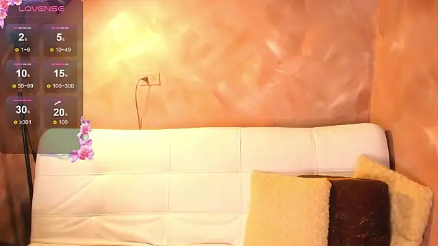 Atenea Makri online show from 18, 12, 2024