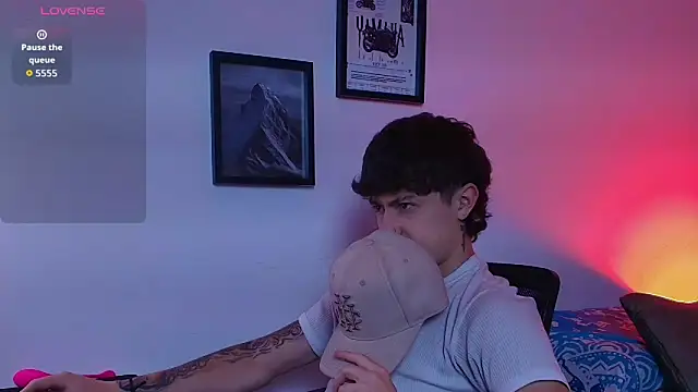 Ares Dickson online show from 12, 11, 2025