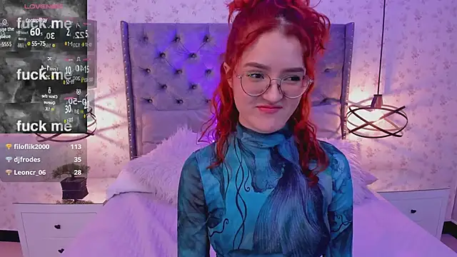 Snapshot of MiaWinx chatting on 19, 12, 2024 MiaWinx online show from 19, 12, 2024