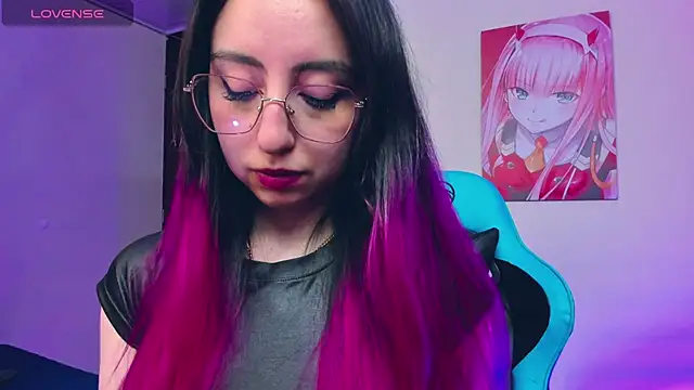 Julieta cott online show from 23, 3, 2025