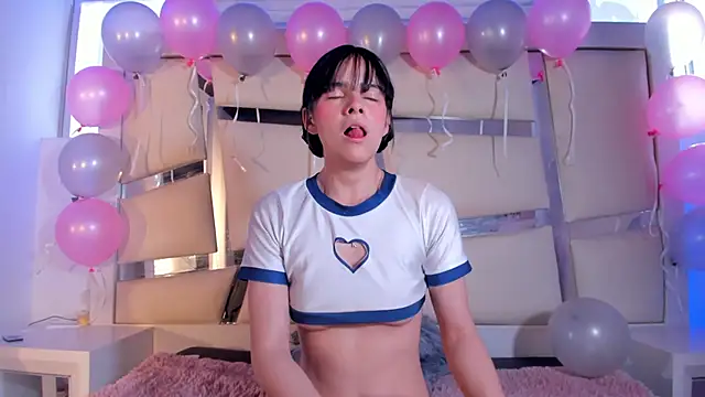 chrystal js online show from 20, 10, 2025