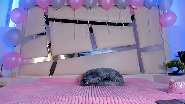 chrystal js online show from 14, 11, 2025