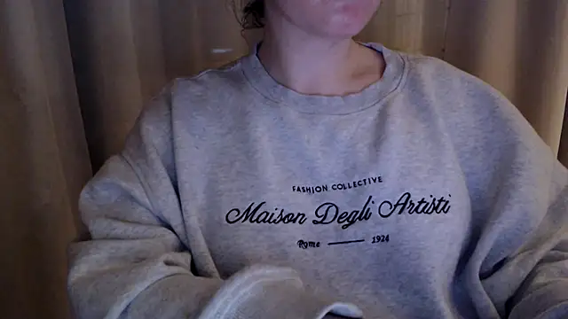 Snapshot of Sandysecret chatting on 22, 10, 2025 Sandysecret online show from 22, 10, 2025