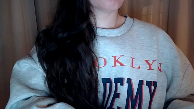 Snapshot of Sandysecret chatting on 28, 10, 2025 Sandysecret online show from 28, 10, 2025