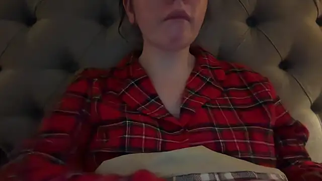 Snapshot of Sandysecret chatting on 17, 12, 2025 Sandysecret online show from 17, 12, 2025