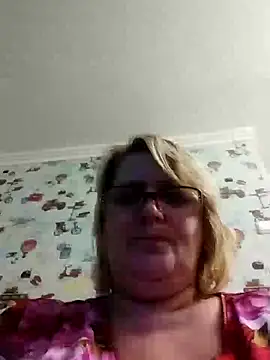 Snapshot of Forest-Lady chatting on 2, 1, 2025 Forest-Lady online show from 2, 1, 2025