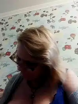 Snapshot of Forest-Lady chatting on 23, 2, 2025 Forest-Lady online show from 23, 2, 2025