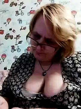 Snapshot of Forest-Lady chatting on 13, 3, 2025 Forest-Lady online show from 13, 3, 2025