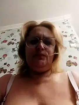 Snapshot of Forest-Lady chatting on 17, 9, 2025 Forest-Lady online show from 17, 9, 2025