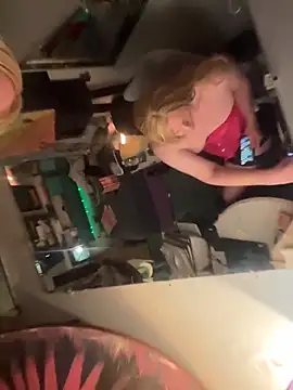 Snapshot of ditchwater chatting on 5, 2, 2026 ditchwater online show from 5, 2, 2026