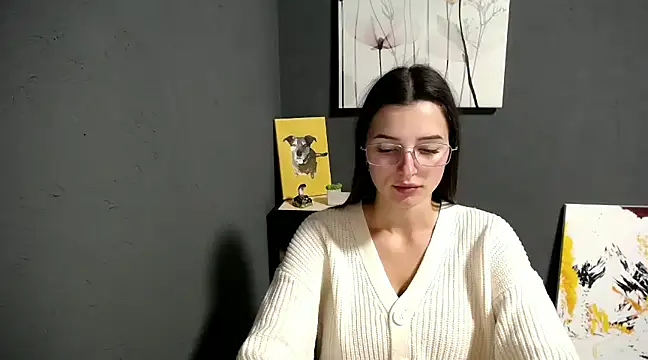 lady olivia  online show from 4, 2, 2025