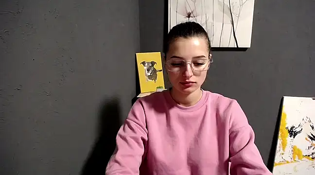 lady olivia  online show from 3, 3, 2025