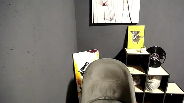 lady olivia  online show from 17, 9, 2025