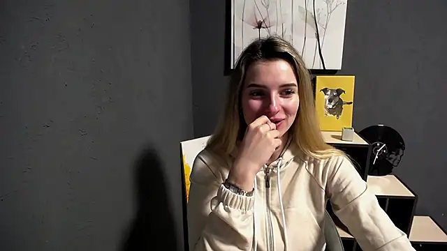 lady olivia  online show from 14, 3, 2026