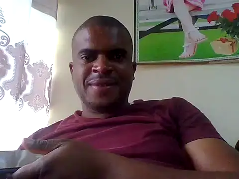 Snapshot of lui_cuuty chatting on 10, 9, 2025 lui cuuty online show from 10, 9, 2025