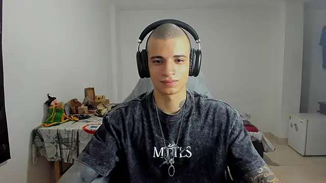 Snapshot of Balo_lovers chatting on 5, 3, 2025 Balo lovers online show from 5, 3, 2025