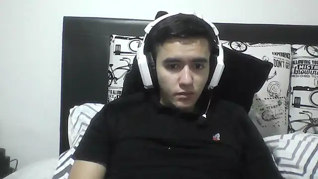 Estebitan vm online show from 3, 3, 2026