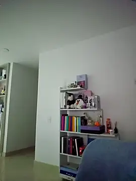 azumiichan online show from 10, 1, 2025