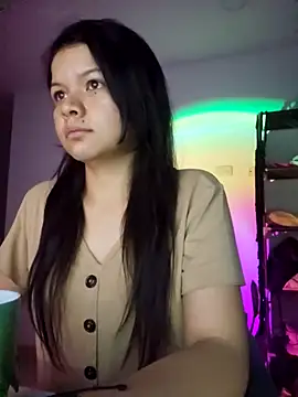 azumiichan online show from 18, 1, 2025