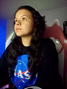 azumiichan online show from 8, 2, 2025