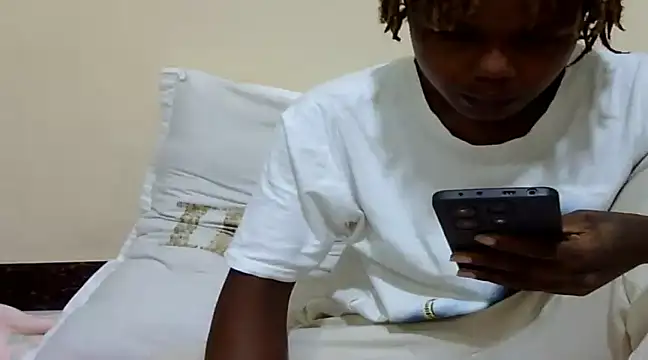 Sexy kienyeji online show from 3, 2, 2025
