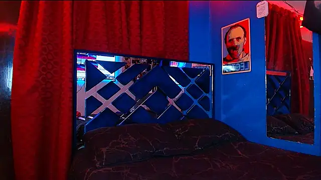 Luke Howland online show from 9, 10, 2025