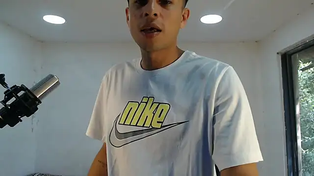 danielitopapuu online show from 23, 9, 2025