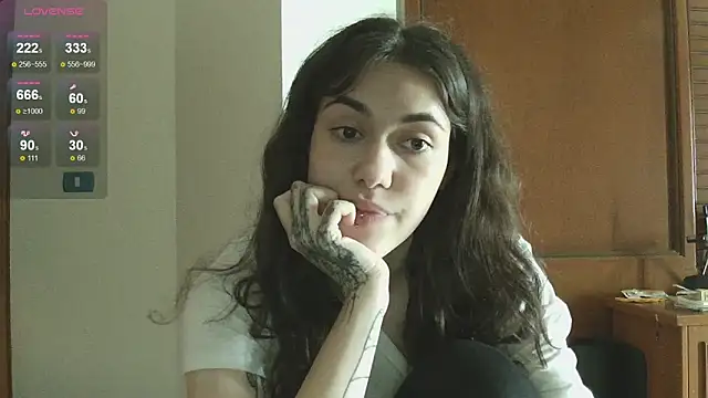 Snapshot of sadetuiningaa chatting on 23, 3, 2025 sadetuiningaa online show from 23, 3, 2025