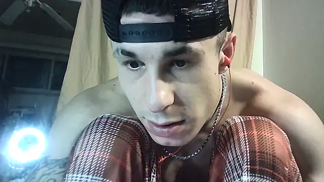 Snapshot of --D-a-D-D-y- chatting on 27, 12, 2024 --D-a-D-D-y- online show from 27, 12, 2024