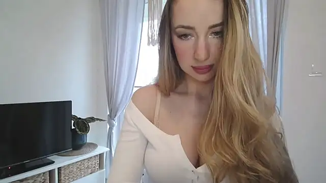 JulietteDiamond online show from 6, 10, 2025