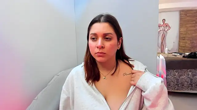 SophiaLaurens online show from 7, 2, 2025