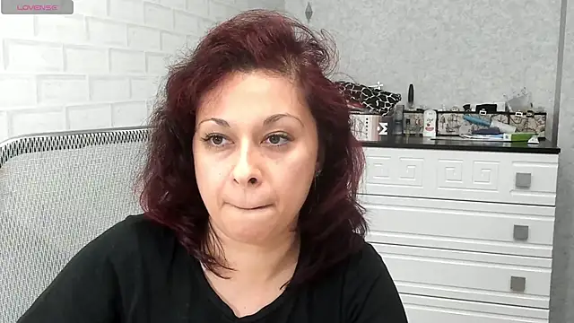 Snapshot of TeasyLana chatting on 24, 11, 2025 TeasyLana online show from 24, 11, 2025