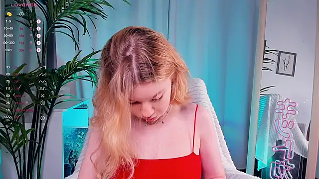 PollyHathor online show from 10, 2, 2025
