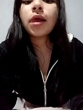 Anne and Mia online show from 27, 12, 2024