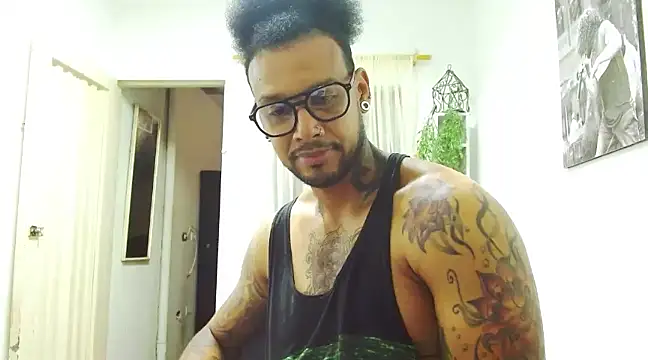 LewisStrong online show from 5, 2, 2025