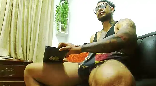 LewisStrong online show from 16, 2, 2025