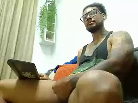 LewisStrong online show from 21, 3, 2025