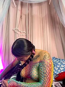 Ivann4 online show from 15, 10, 2025