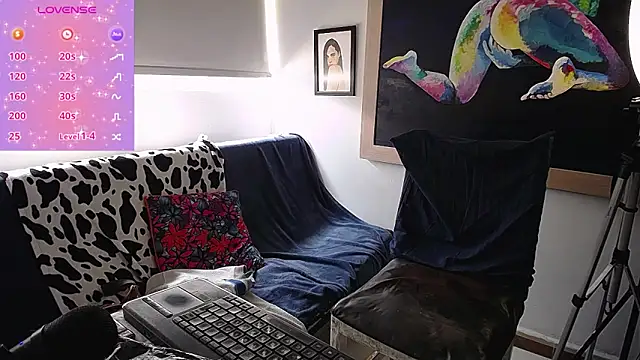 Snapshot of alma_violeta chatting on 18, 12, 2025 alma violeta online show from 18, 12, 2025