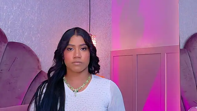 Snapshot of Salome_Diaz_ chatting on 3, 3, 2026 Salome Diaz online show from 3, 3, 2026