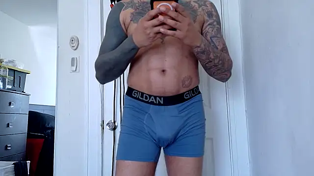 WyattBBC online show from 7, 4, 2026