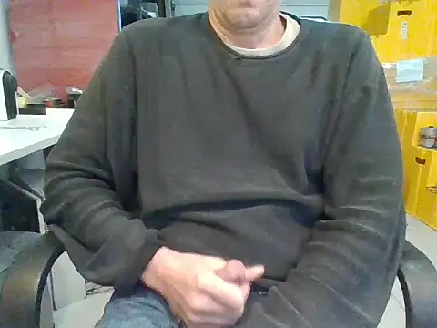 Snapshot of Raimundo1971 chatting on 12, 11, 2025 Raimundo1971 online show from 12, 11, 2025