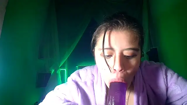 Ingrid Casas online show from 16, 12, 2024