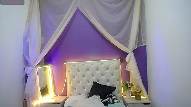 Ingrid Casas online show from 15, 1, 2025