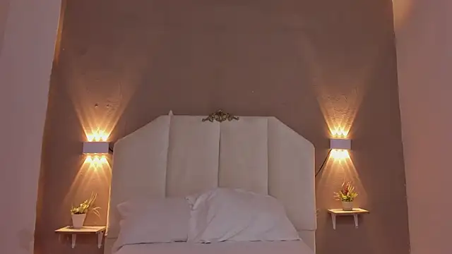 Snapshot of Juliette__3 chatting on 25, 3, 2026 Juliette 3 online show from 25, 3, 2026