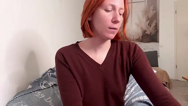 Snapshot of Caliiie-of chatting on 9, 10, 2025 Caliiie-of online show from 9, 10, 2025