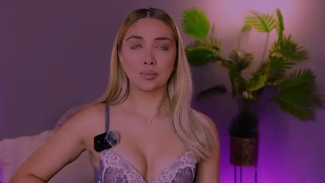 Jessielle online show from 20, 11, 2025